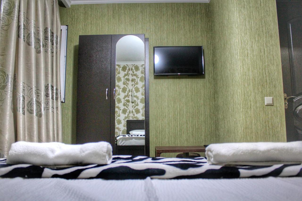 Hotel Elegant 2 Tbilisi Esterno foto