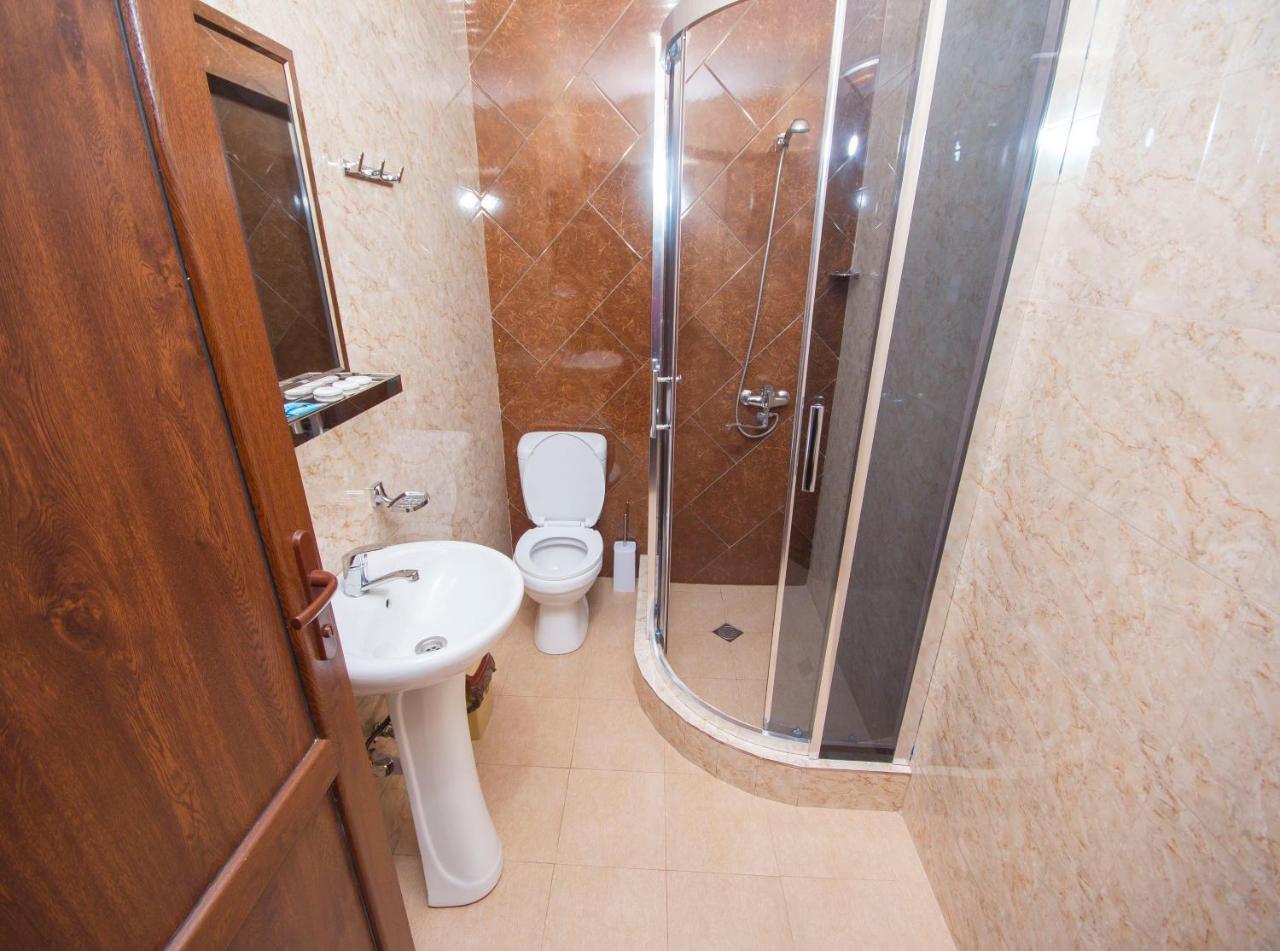 Hotel Elegant 2 Tbilisi Esterno foto