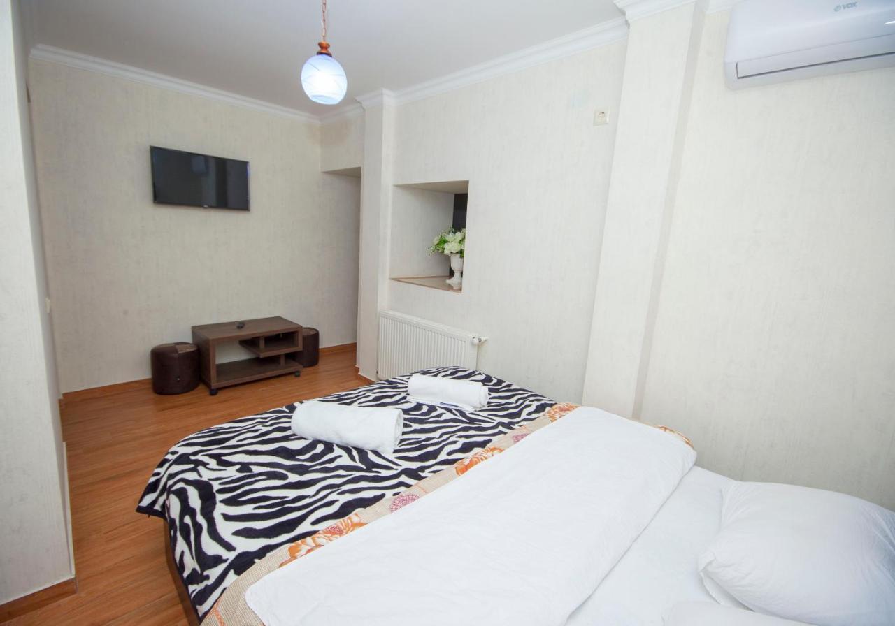 Hotel Elegant 2 Tbilisi Esterno foto
