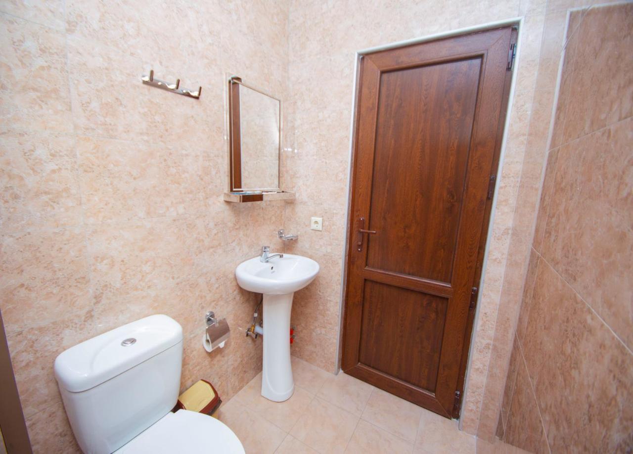 Hotel Elegant 2 Tbilisi Esterno foto
