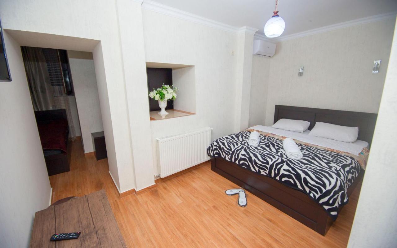 Hotel Elegant 2 Tbilisi Esterno foto