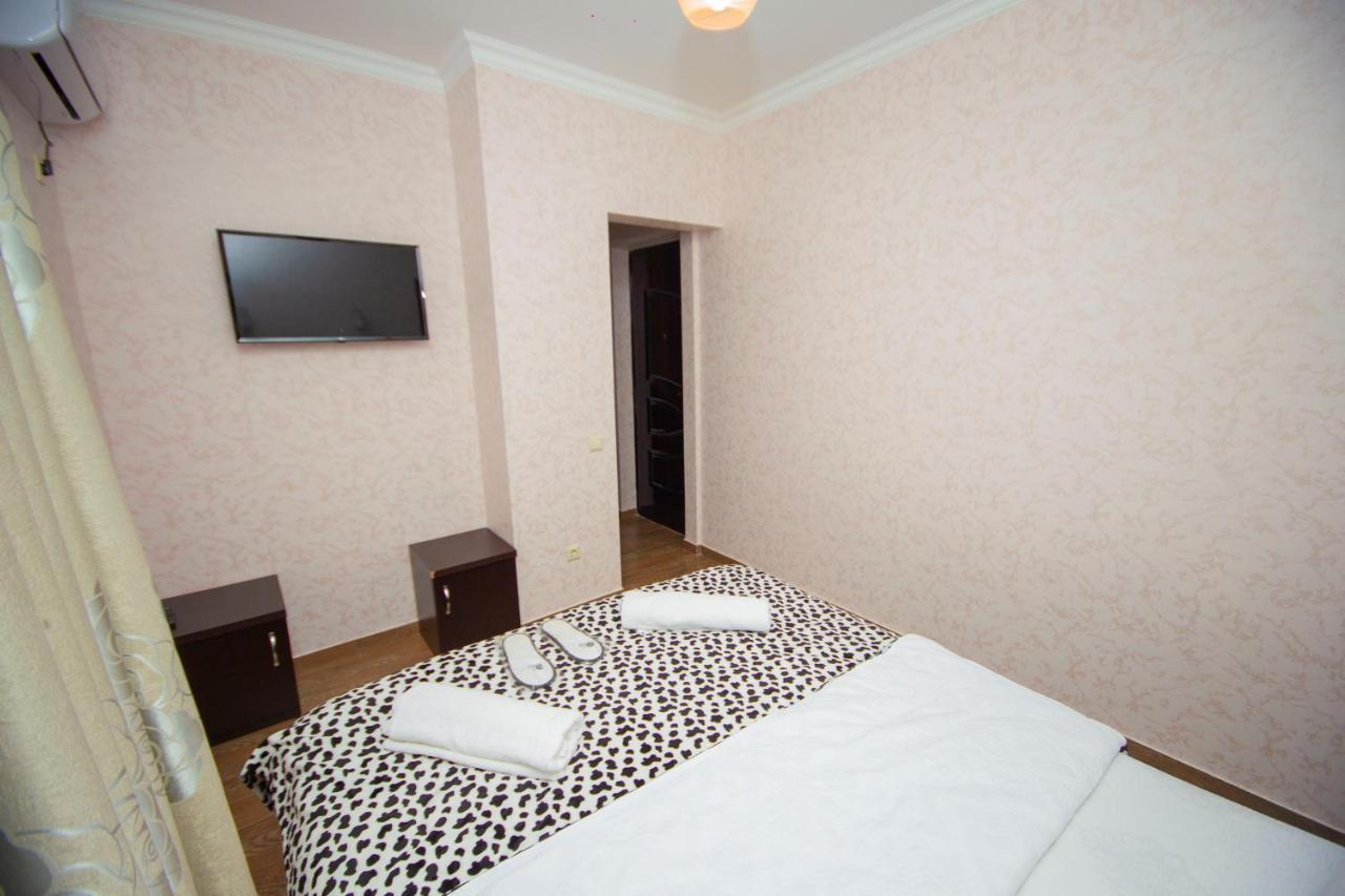 Hotel Elegant 2 Tbilisi Esterno foto