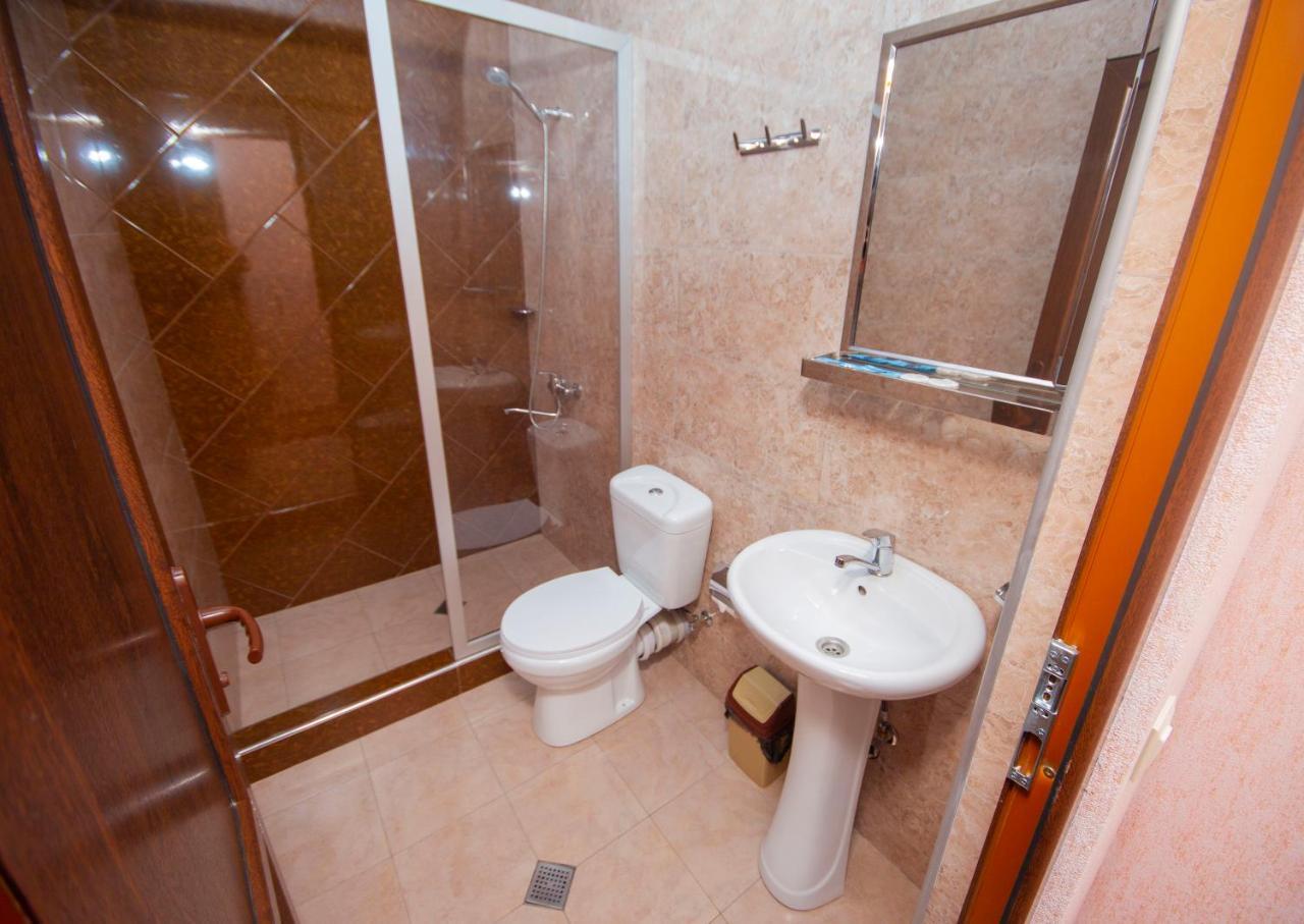 Hotel Elegant 2 Tbilisi Esterno foto