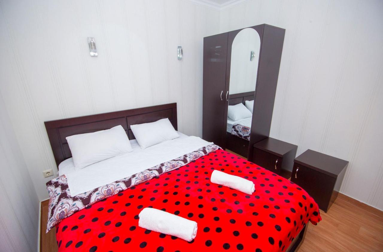 Hotel Elegant 2 Tbilisi Esterno foto