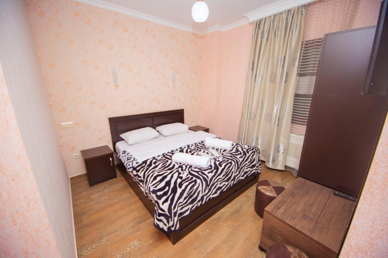 Hotel Elegant 2 Tbilisi Esterno foto